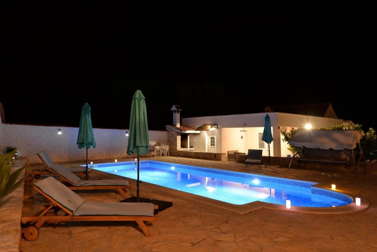 House Vidamo - Vacation Home With Swimming Pool Mala Cista Esterno foto